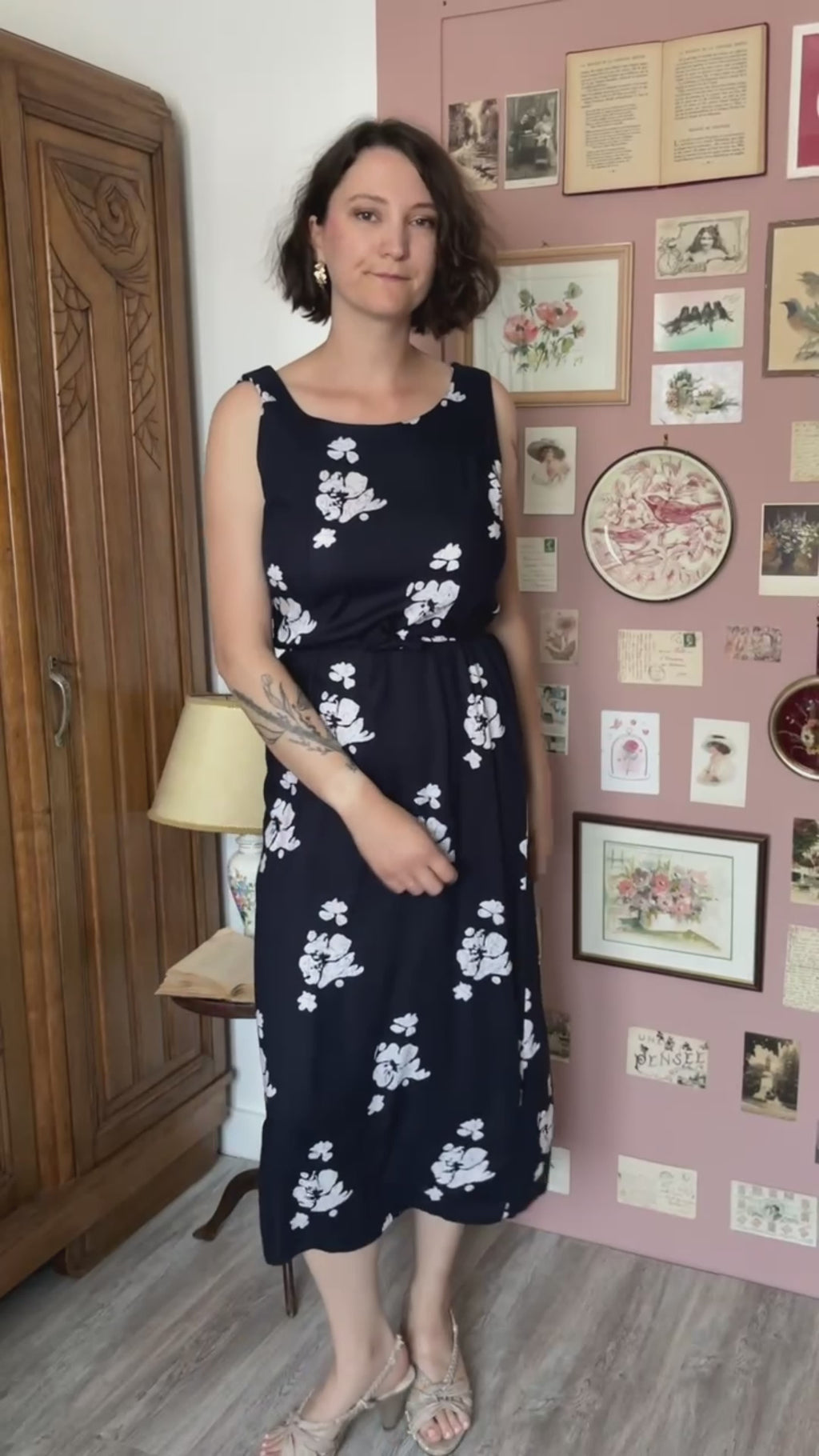 Robe longue fleurie bleu marine – T.38 – Vintage années 90/2000