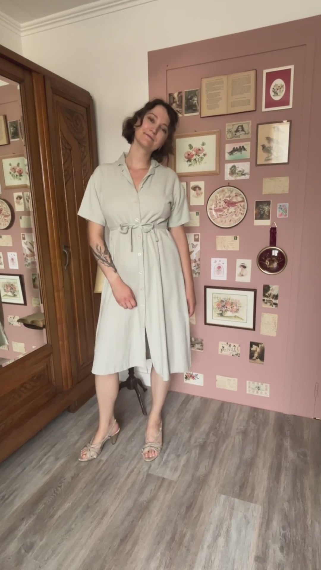 Robe vert sauge ceinturée – Camille –T.38/40 – Vintage années 90