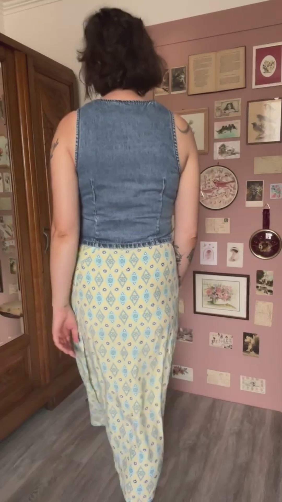 Patterned wrap midi skirt – Size 38/40 – 90s Vintage