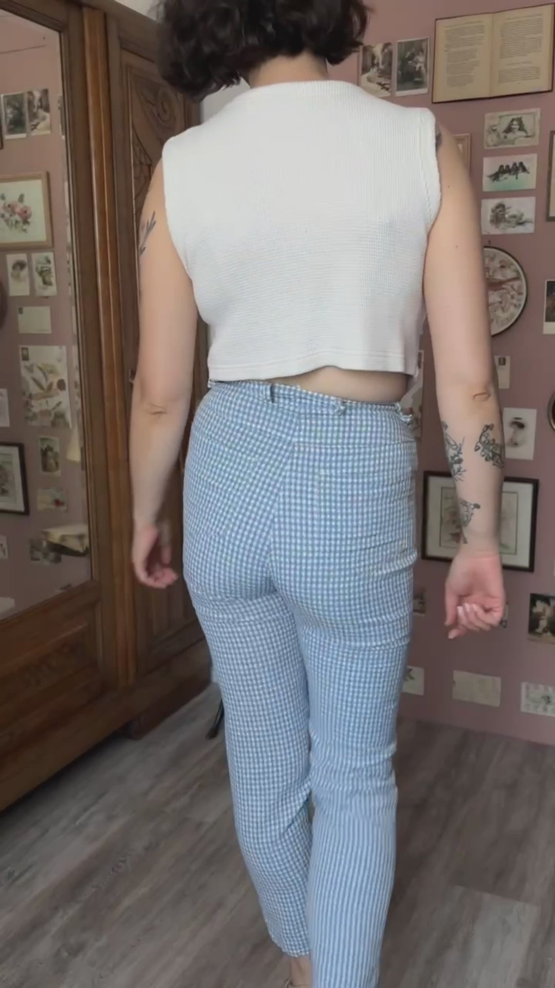 Gilet sans manches gaufré écru – T.36- Vintage années 90