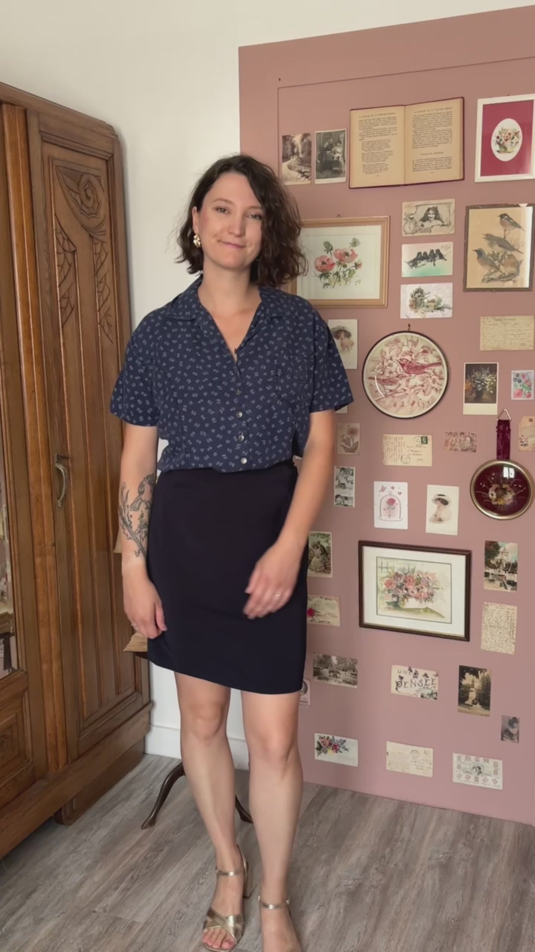 Chemisier effet denim fleuri – Kiabi – Du 38 au 42 - Années 90/2000