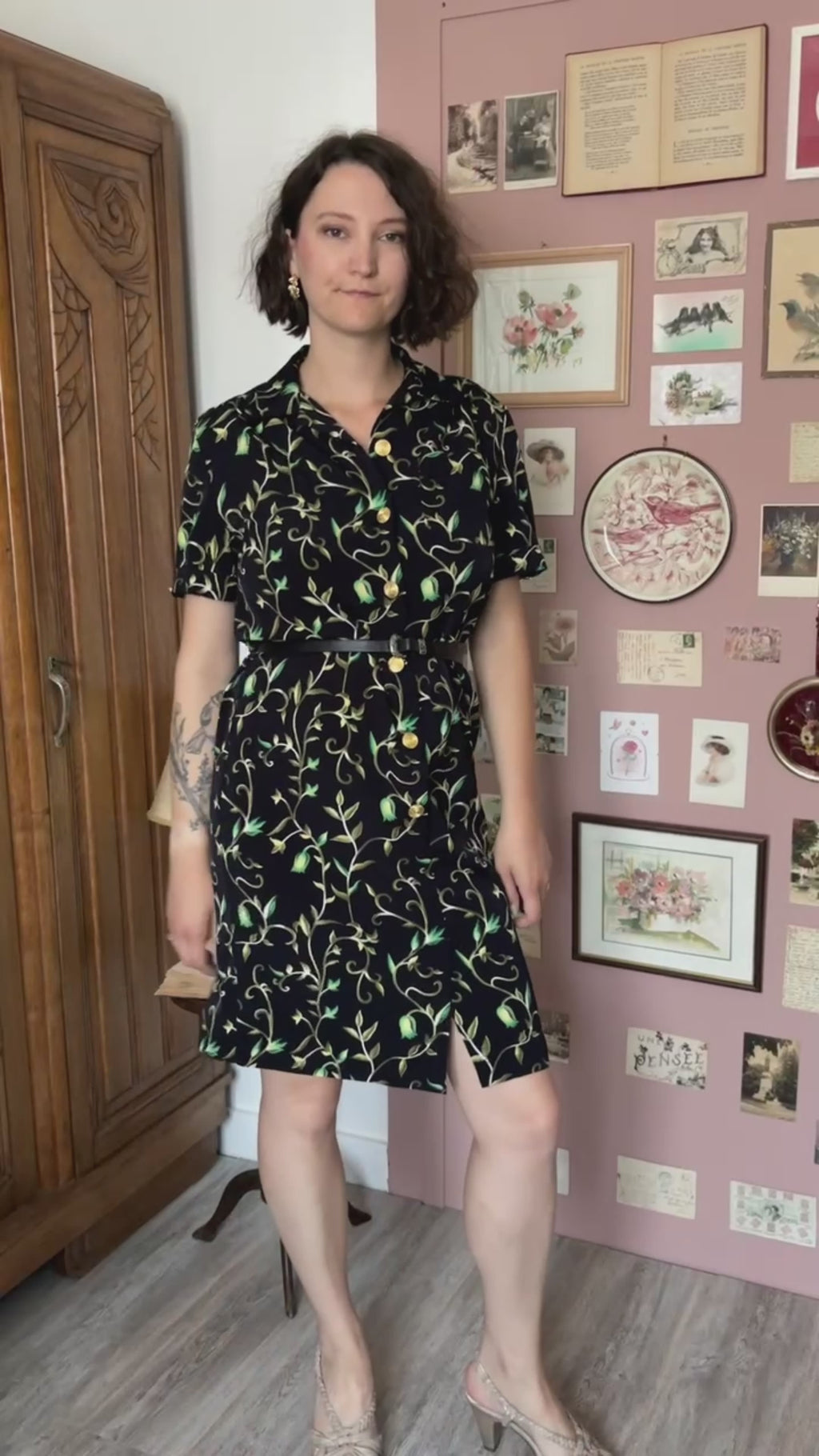 Robe fleurie bleu marine – T.38/40 – Vintage années 90
