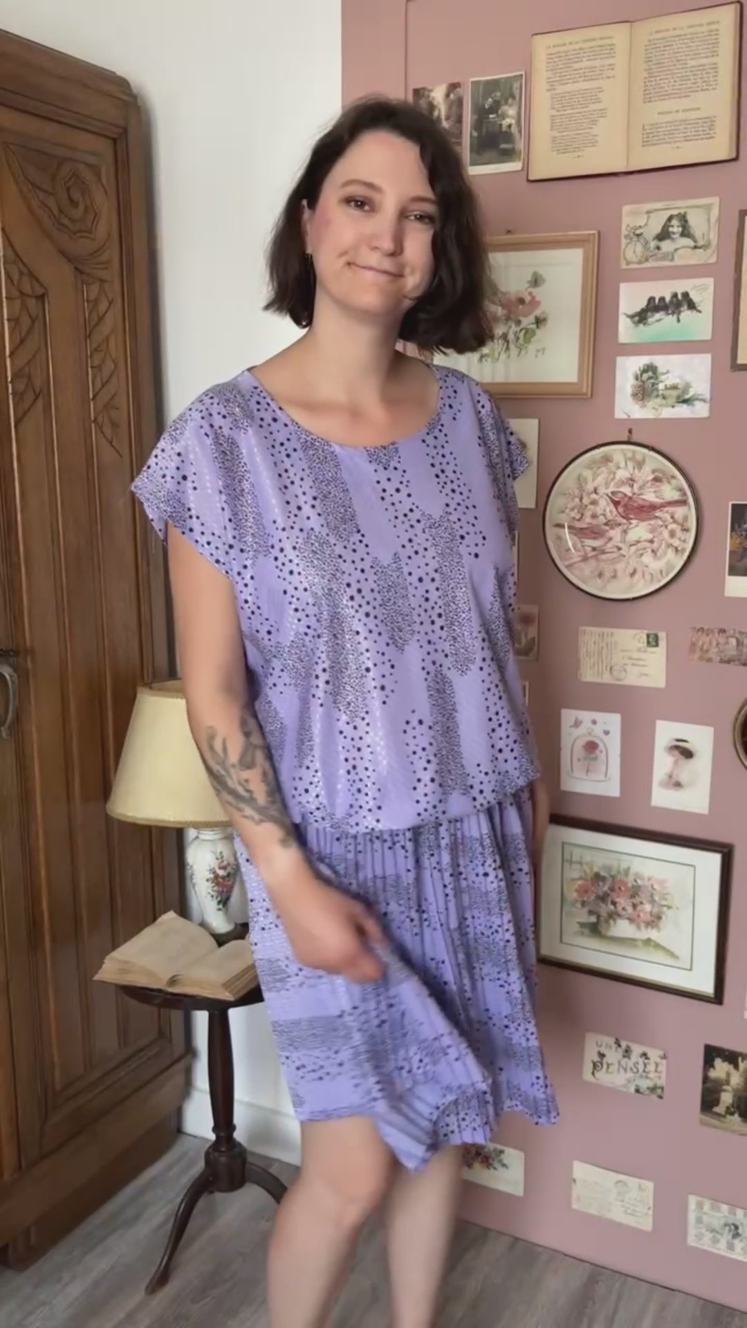 Robe plissée satinée lavande – Vintage – T.42/44– Années 80/90